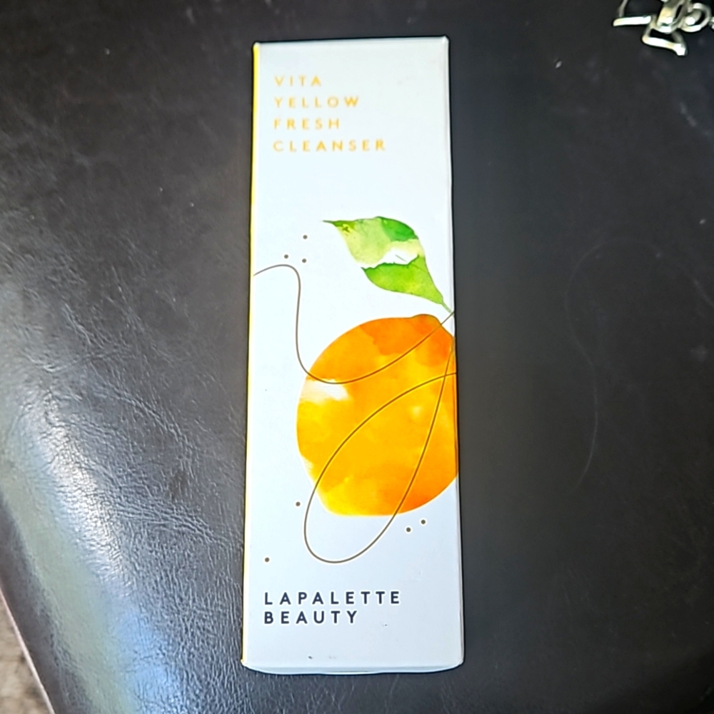 Vita yellow fresh cleaner
